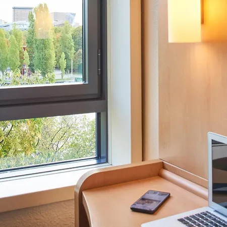 Ibis La Cite Des Sciences 19eme Отель Париж