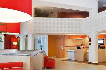 ホテル Ibis La Cite Des Sciences 19eme パリ