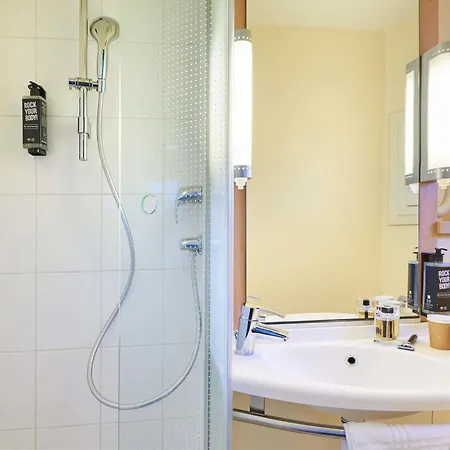 Hotel Ibis La Cite Des Sciences 19eme 3*