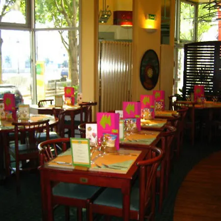 Ibis La Cite Des Sciences 19eme ホテル 3*
