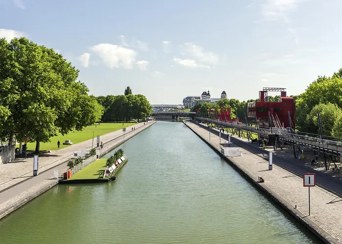 Ibis La Cite Des Sciences 19eme 호텔