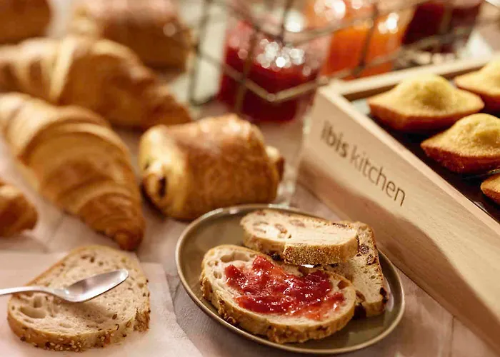 Ibis La Cite Des Sciences 19eme 호텔