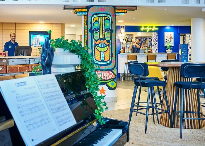 Ibis La Cite Des Sciences 19eme 호텔