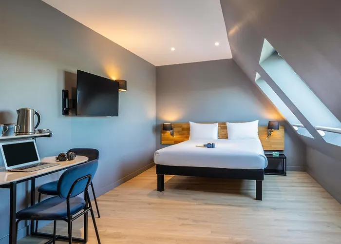 Ibis La Cite Des Sciences 19eme 호텔 3*