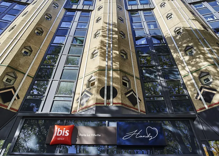 호텔 Ibis La Cite Des Sciences 19eme 3*