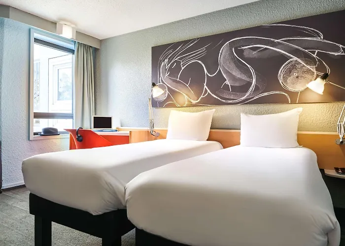 Ibis La Cite Des Sciences 19eme 파리