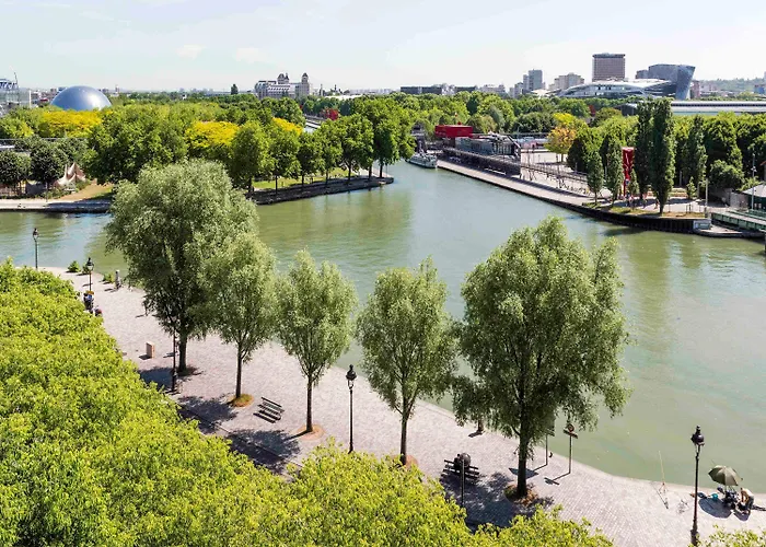 Ibis La Cite Des Sciences 19eme 파리