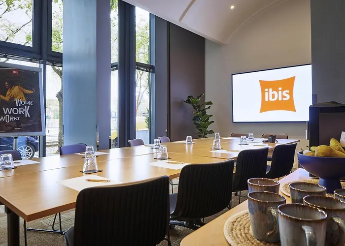Ibis La Cite Des Sciences 19eme 호텔 3*