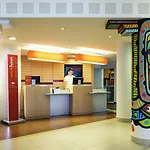 فندق Ibis La Cite Des Sciences 19eme 3*