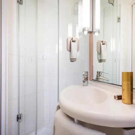 Ibis La Cite Des Sciences 19eme Hotel 3*
