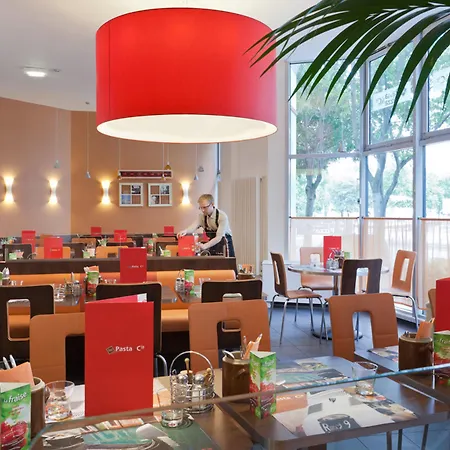 Ibis La Cite Des Sciences 19eme Hotel 3*