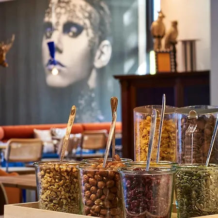 Hotel Ibis La Cite Des Sciences 19eme Paris