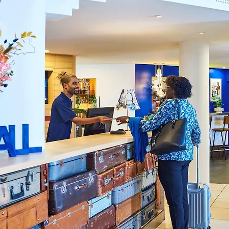 Hotel Ibis La Cite Des Sciences 19eme Paris