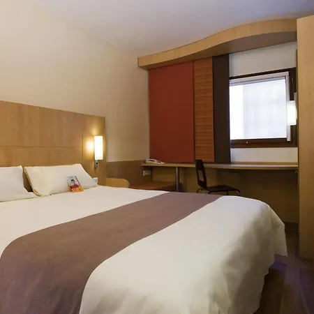 Ibis La Cite Des Sciences 19eme Hotel
